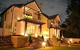 Unique Cottages Nuwara Eliya 3*